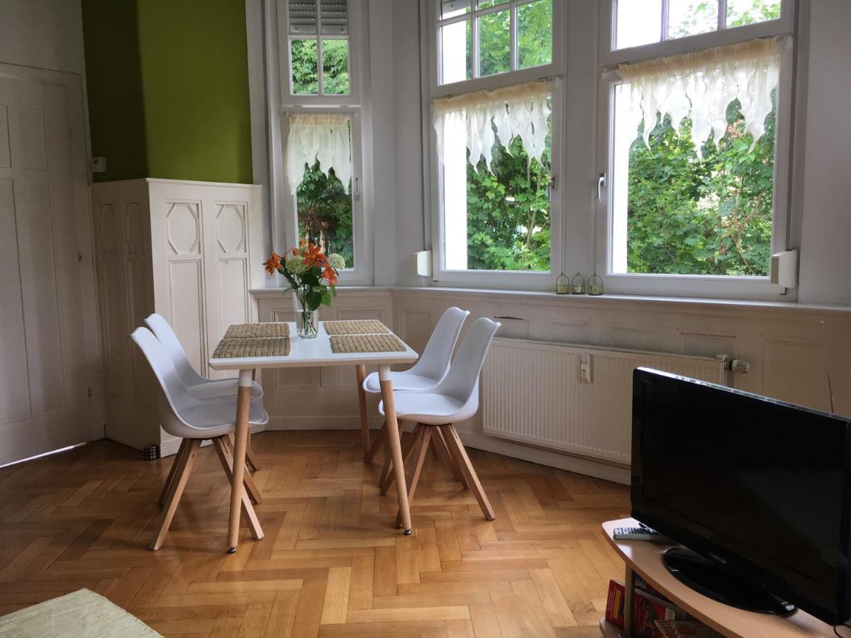 Appartment Im Villenviertel Єна Екстер'єр фото